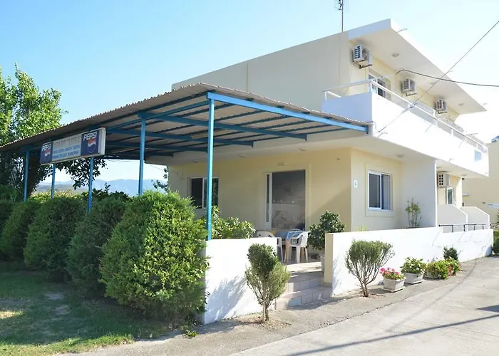 Litsas Bed & Breakfast Fánai