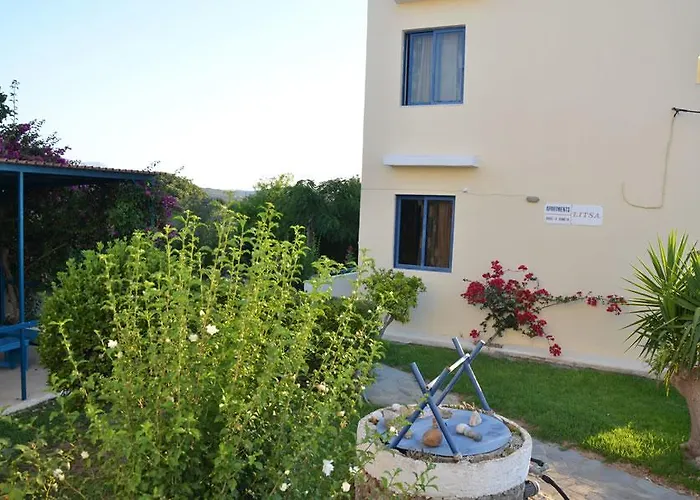 Litsas Bed & Breakfast 3*