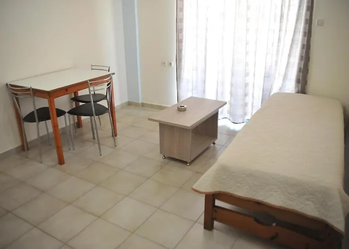 Bed & Breakfast Litsas 3*