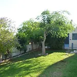 Litsas Bed & Breakfast 3*
