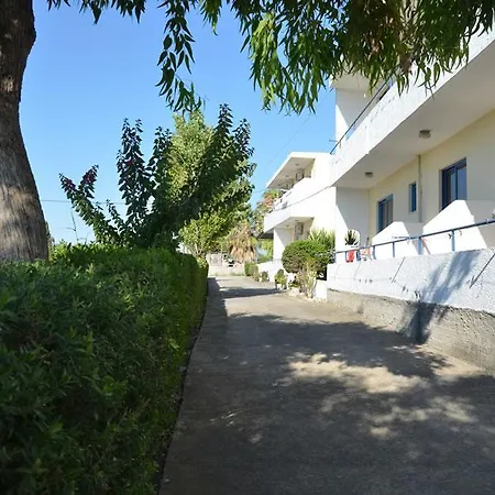 Litsas Bed & Breakfast