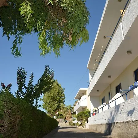 Bed & Breakfast Litsas