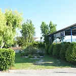 فندق مبيت وإفطار Litsas 3*
