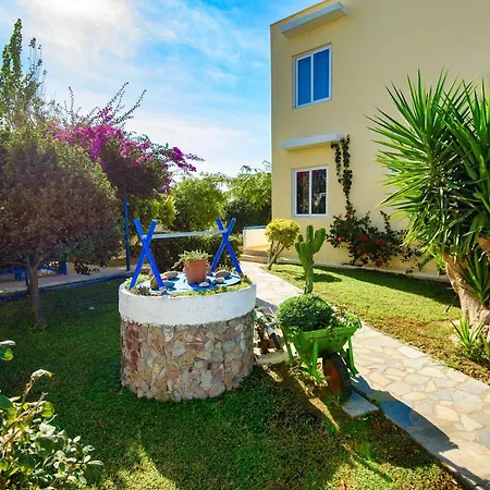 Litsas Bed and breakfast 3*