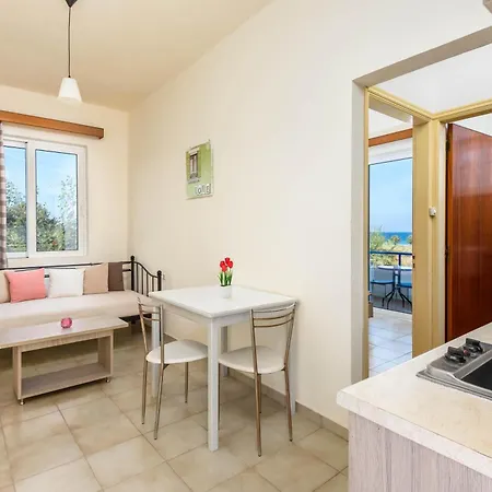 Litsas B&B Fánai