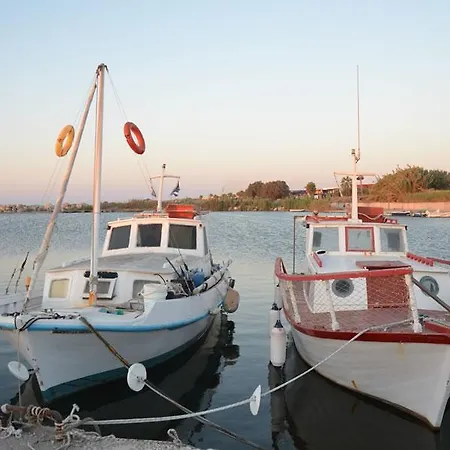 Litsas Bed and breakfast 3*