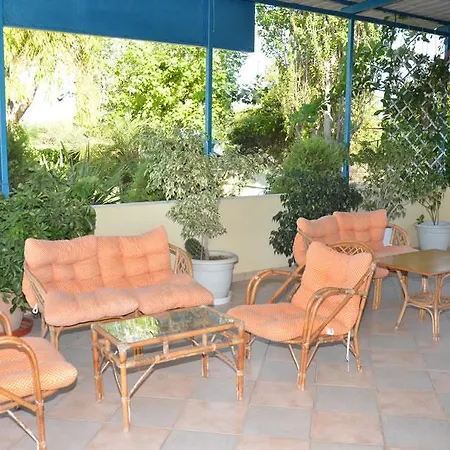 B&B Litsas Fánai