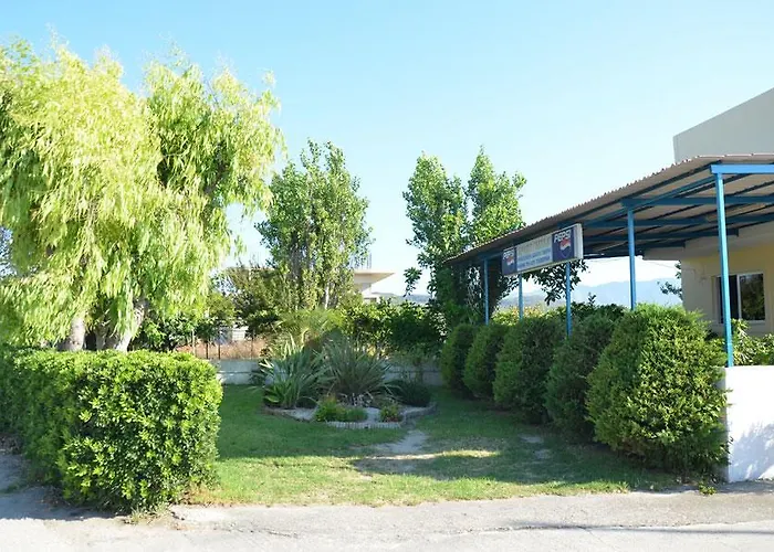 Nocleg ze śniadaniem Litsas 3*